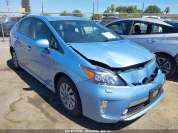  Salvage Toyota Prius