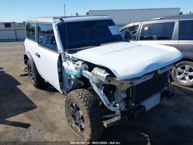  Salvage Ford Bronco