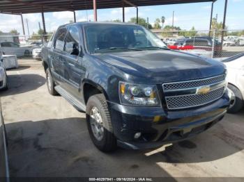  Salvage Chevrolet Avalanche 1500