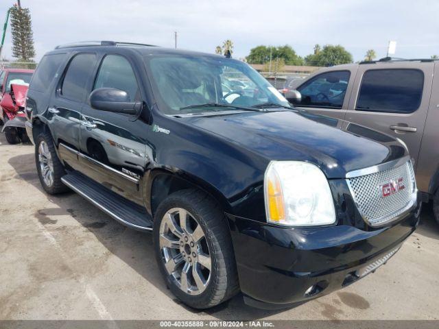  Salvage GMC Yukon