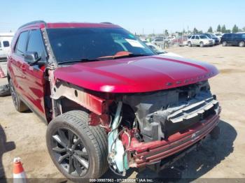  Salvage Ford Explorer