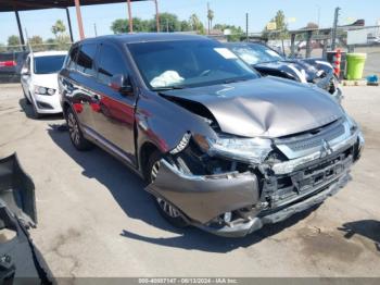  Salvage Mitsubishi Outlander