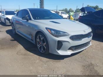  Salvage Kia Stinger