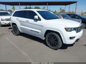  Salvage Jeep Grand Cherokee