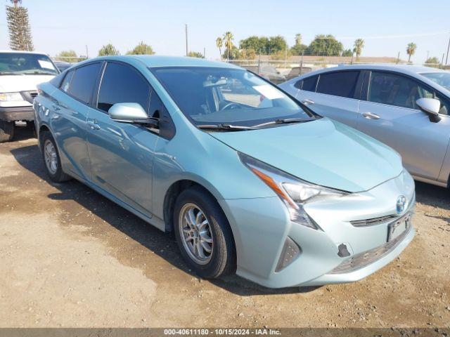  Salvage Toyota Prius