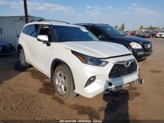  Salvage Toyota Highlander