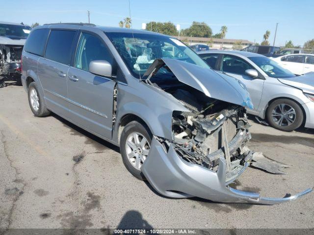  Salvage Chrysler Town & Country