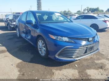  Salvage Toyota Camry