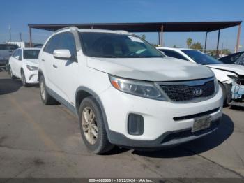  Salvage Kia Sorento