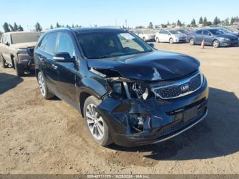  Salvage Kia Sorento