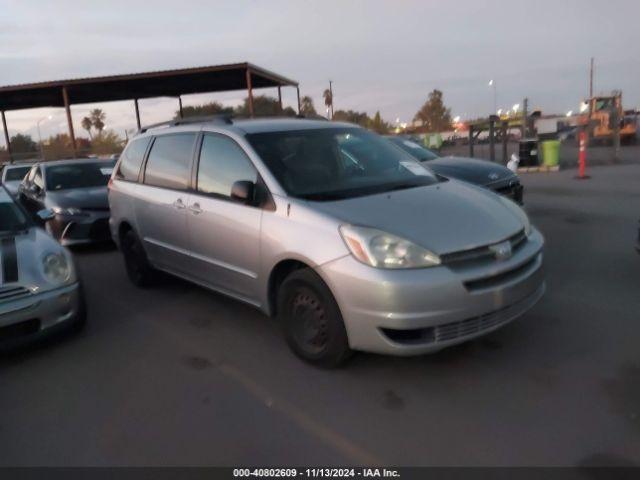  Salvage Toyota Sienna