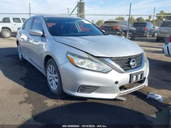  Salvage Nissan Altima