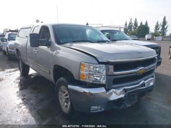  Salvage Chevrolet Silverado 2500