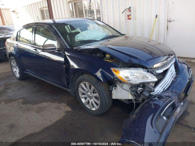  Salvage Chrysler 200