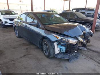  Salvage Kia Forte