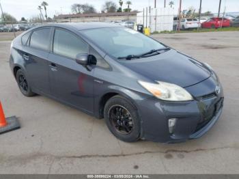  Salvage Toyota Prius