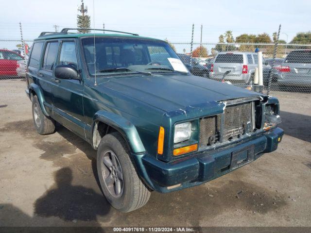  Salvage Jeep Cherokee