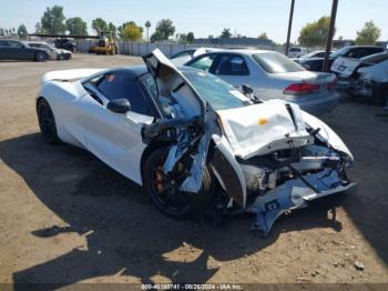  Salvage McLaren 720S