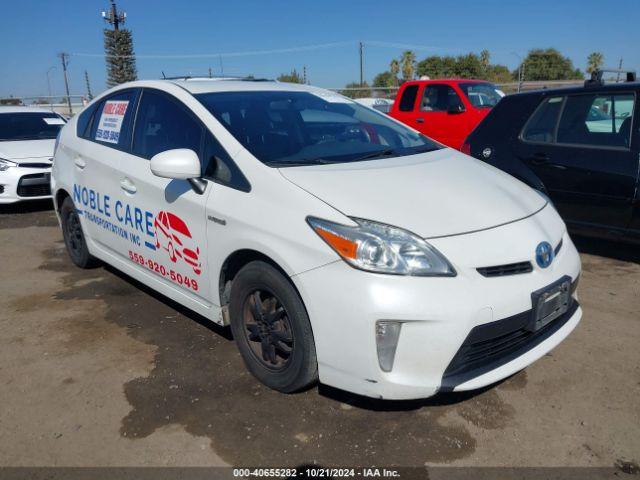  Salvage Toyota Prius