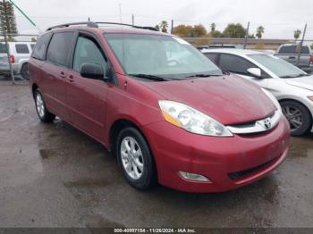  Salvage Toyota Sienna