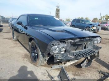  Salvage Dodge Challenger