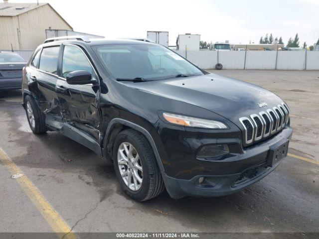  Salvage Jeep Cherokee