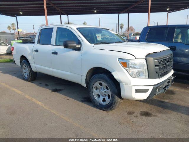  Salvage Nissan Titan