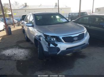  Salvage Kia Sorento