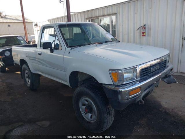  Salvage Toyota Pickup