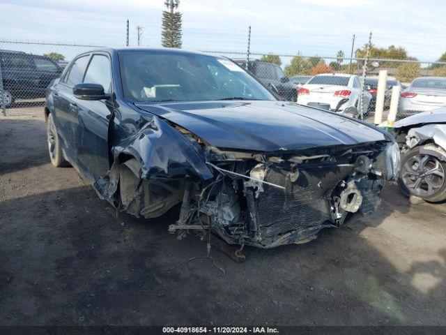  Salvage Chrysler 300