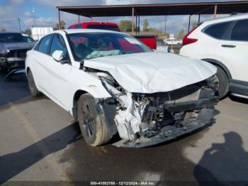  Salvage Hyundai ELANTRA