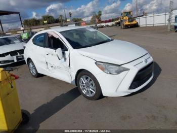  Salvage Toyota Yaris