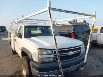  Salvage Chevrolet Silverado 2500