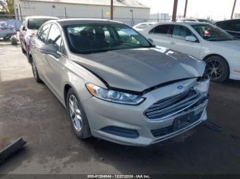  Salvage Ford Fusion