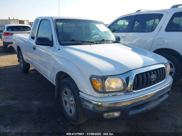  Salvage Toyota Tacoma