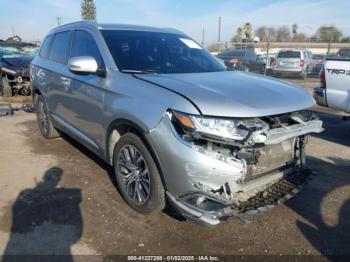  Salvage Mitsubishi Outlander