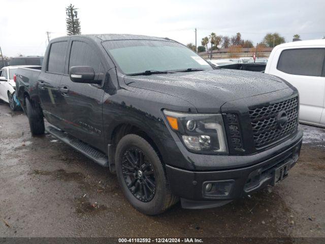  Salvage Nissan Titan