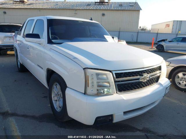  Salvage Chevrolet Avalanche 1500