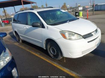  Salvage Toyota Sienna