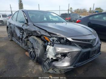  Salvage Toyota Camry