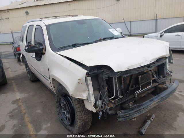  Salvage GMC Yukon