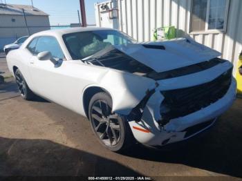  Salvage Dodge Challenger