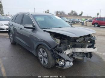  Salvage Kia Niro