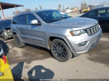  Salvage Jeep Grand Cherokee