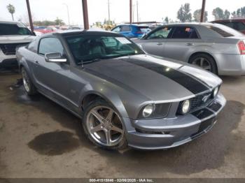  Salvage Ford Mustang