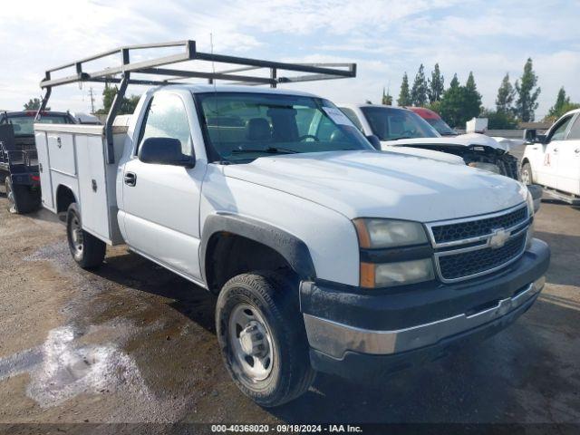  Salvage Chevrolet Silverado 2500