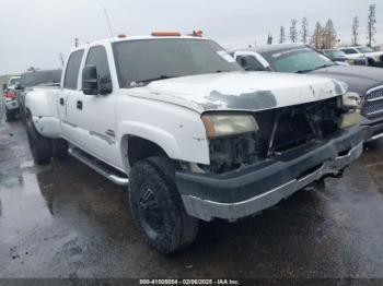  Salvage Chevrolet Silverado 3500