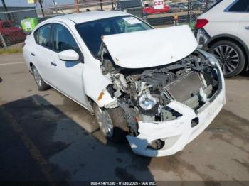  Salvage Nissan Versa