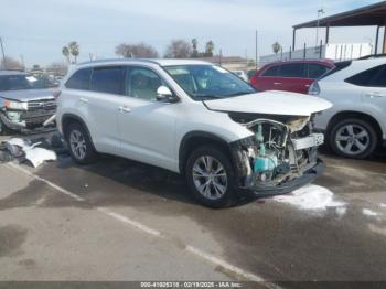  Salvage Toyota Highlander