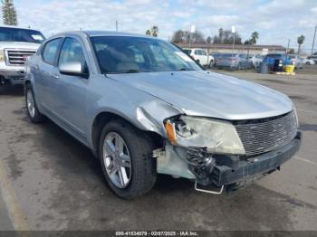  Salvage Dodge Avenger